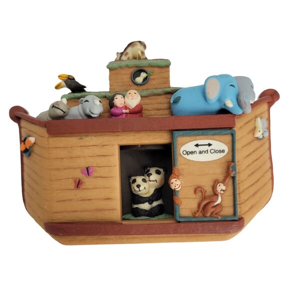 Hallmark Keepsake Ornament Noah's Ark Ornament 2005 - Picture 6 of 14